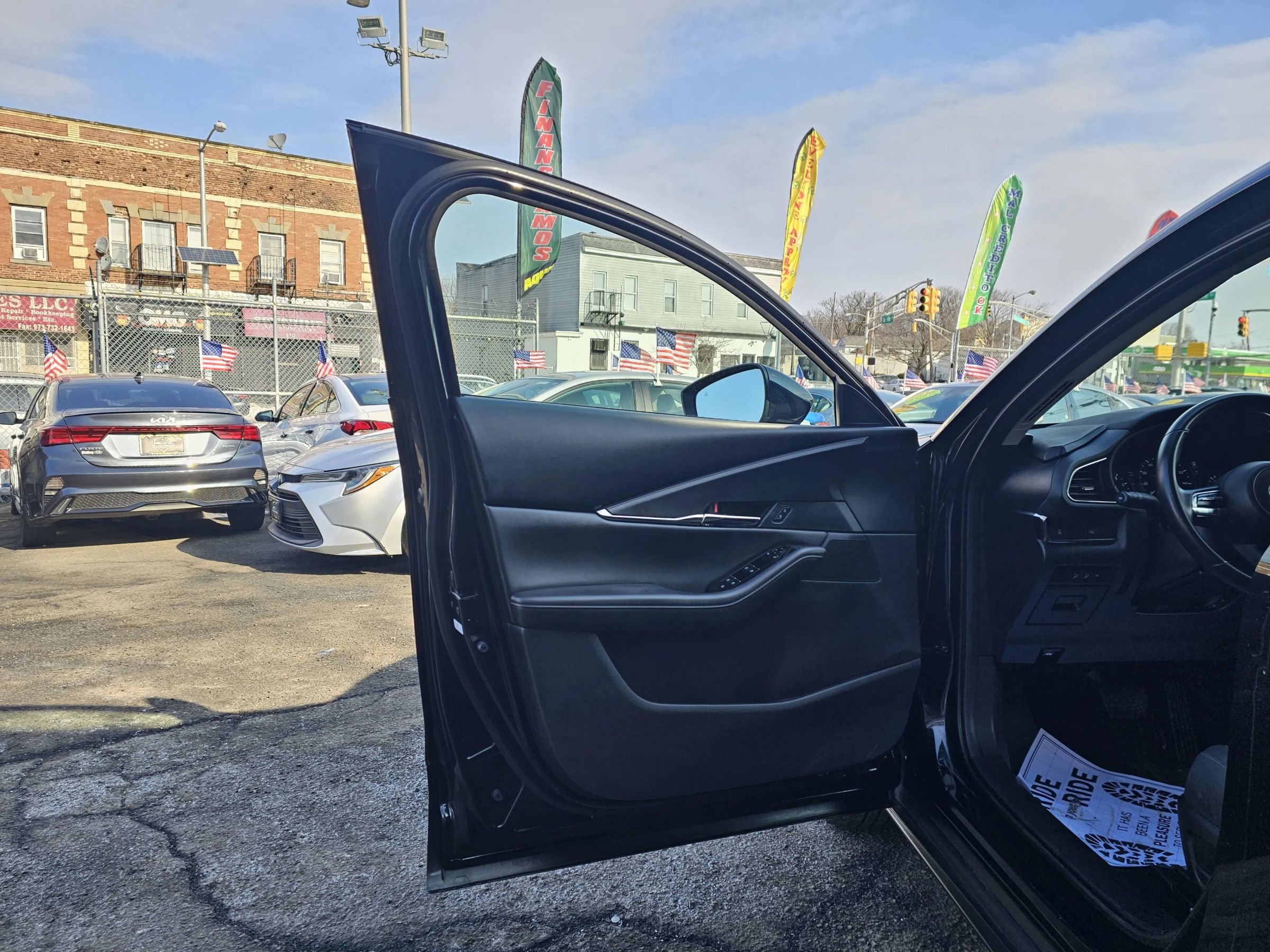 Used 2023 MAZDA CX-30 AWD 2.5 S w/ Preferred Package image 9