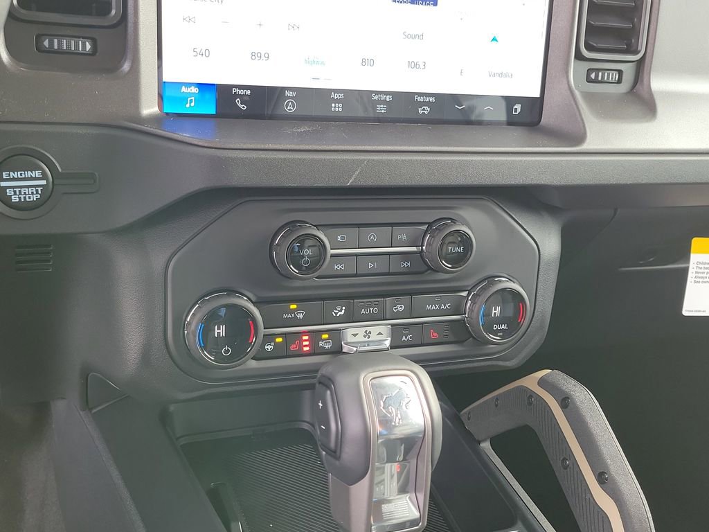 New 2025 Ford Bronco Badlands image 28