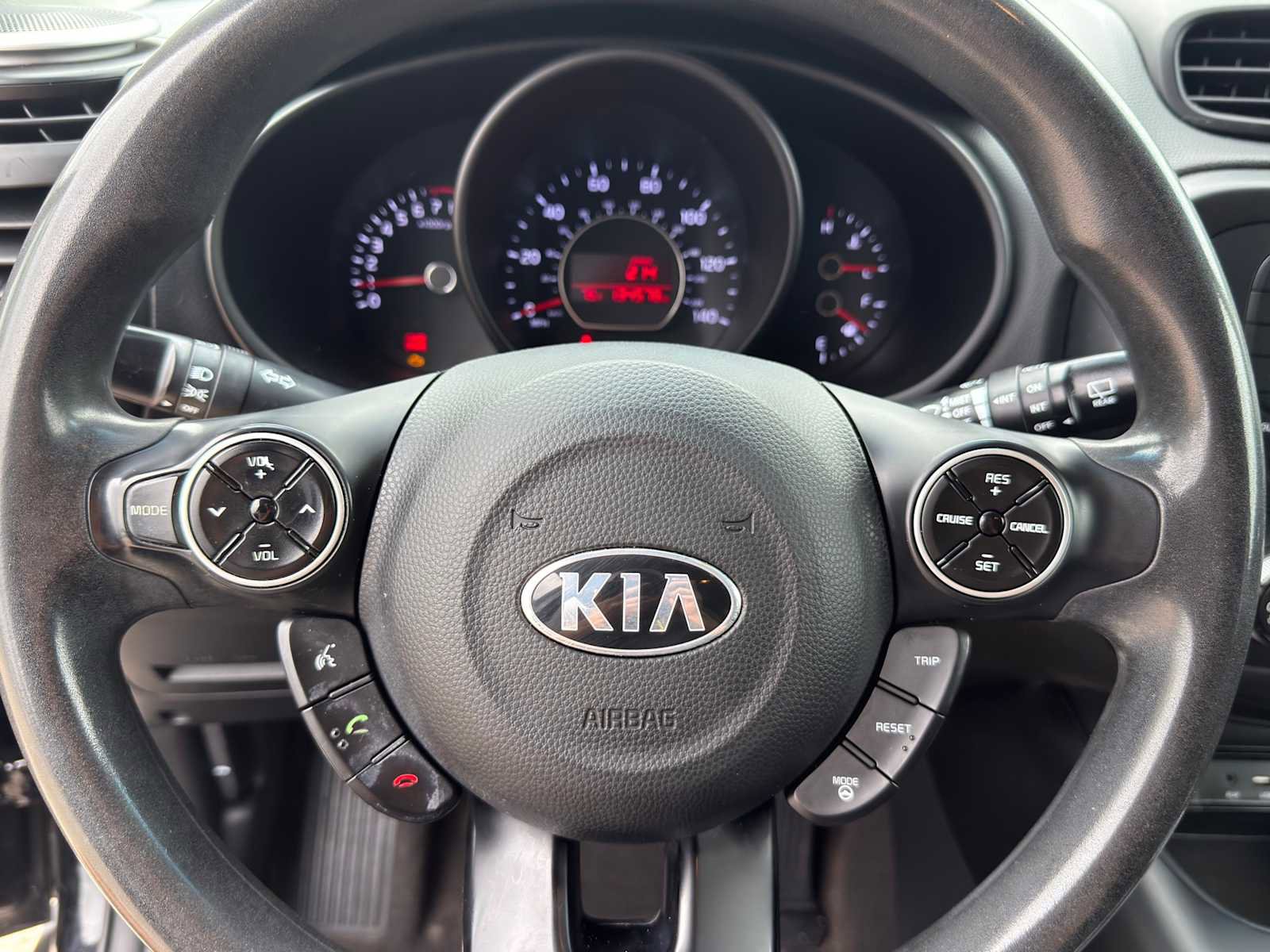 Used 2016 Kia Soul FWD image 11
