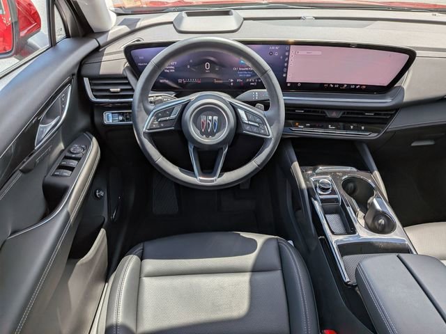 Used 2025 Buick Envision Preferred AWD/4WD image 31
