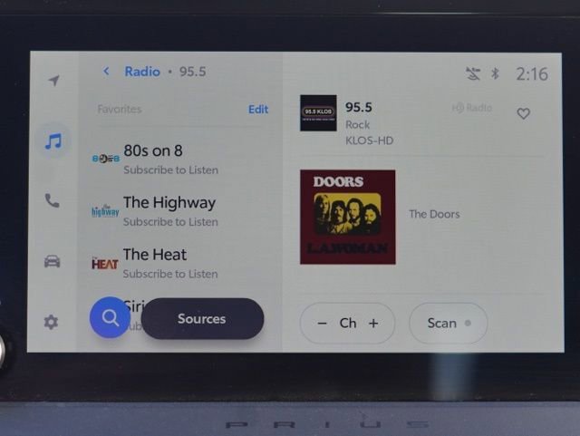 Used 2024 Toyota Prius LE image 23