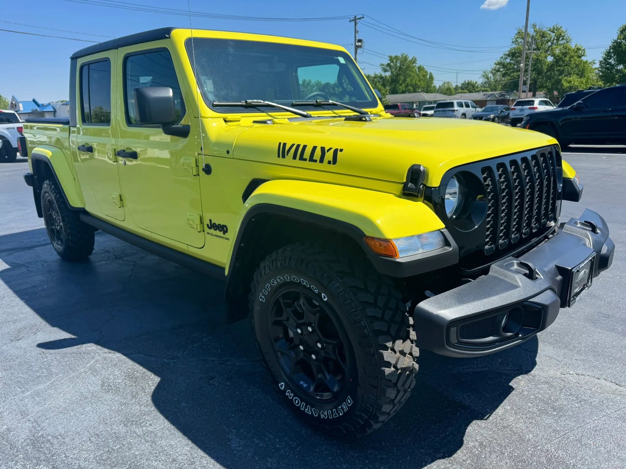 Used 2023 Jeep Gladiator Sport AWD/4WD image 13