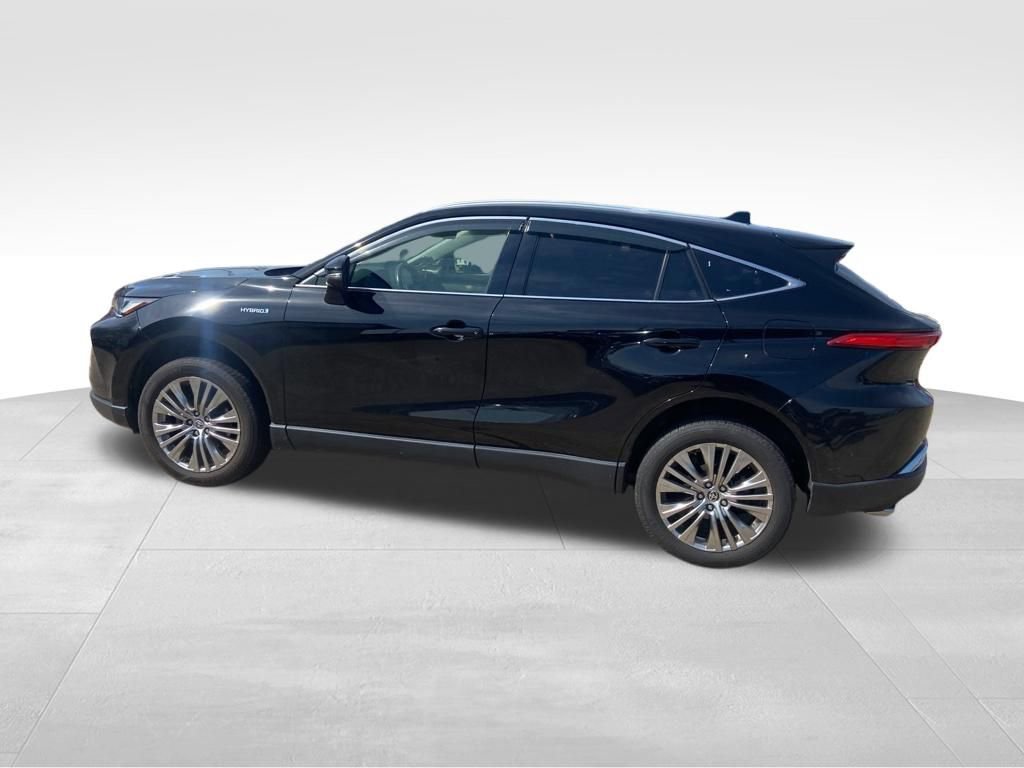 Used 2021 Toyota Venza XLE w/ Softex Package image 19