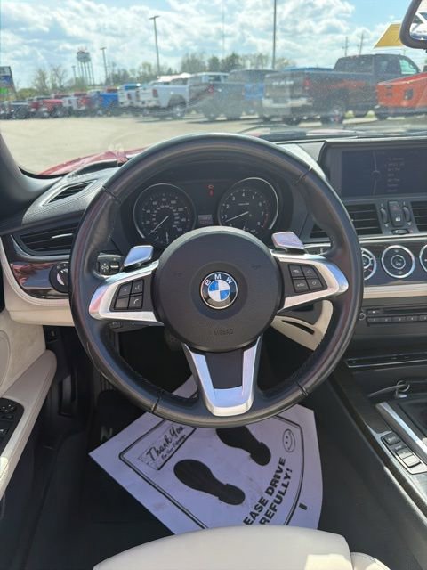 Used 2011 BMW Z4 sDrive35i image 13