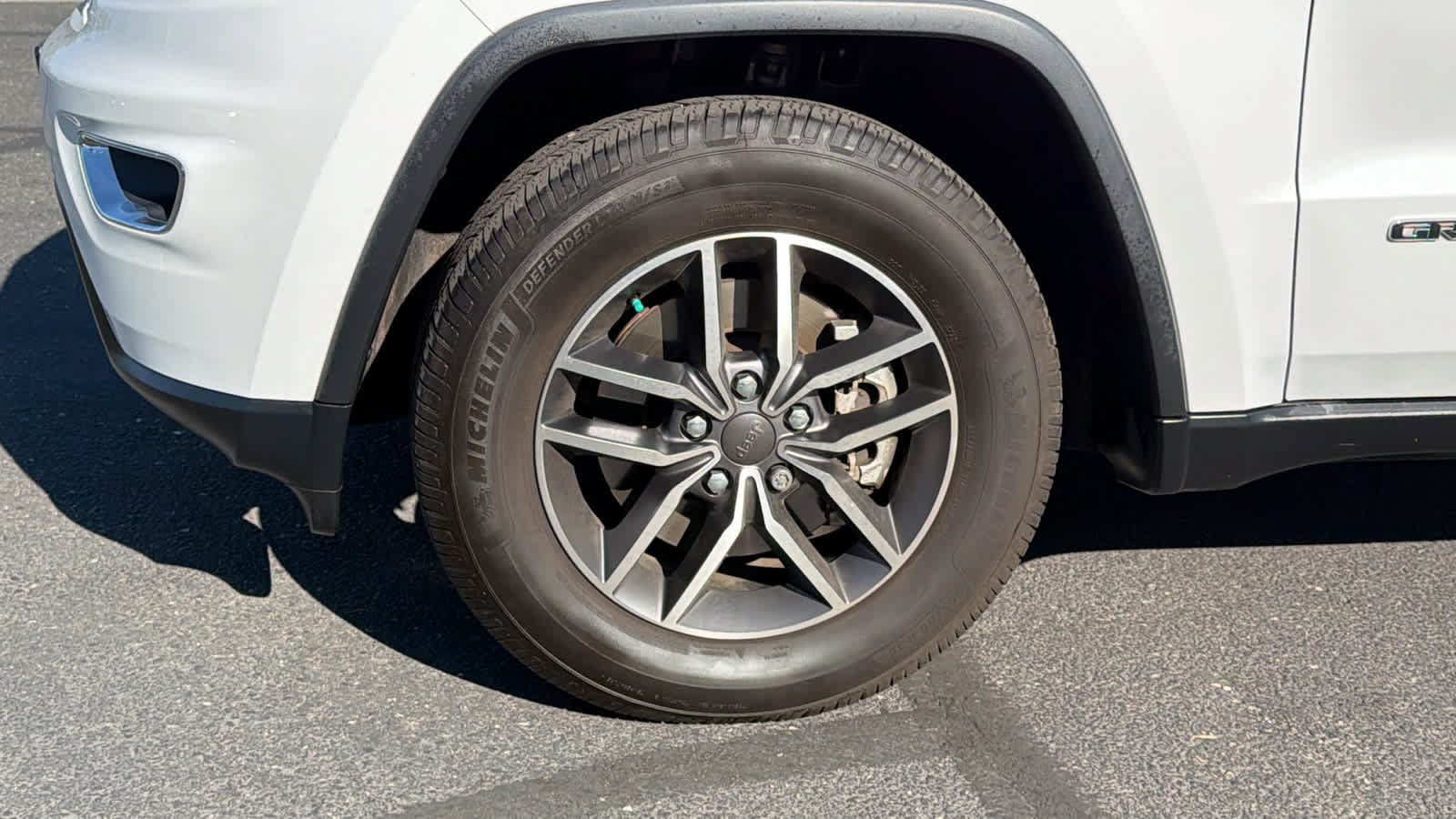 Used 2021 Jeep Grand Cherokee Limited w/ Trailer Tow Group IV AWD/4WD image 9