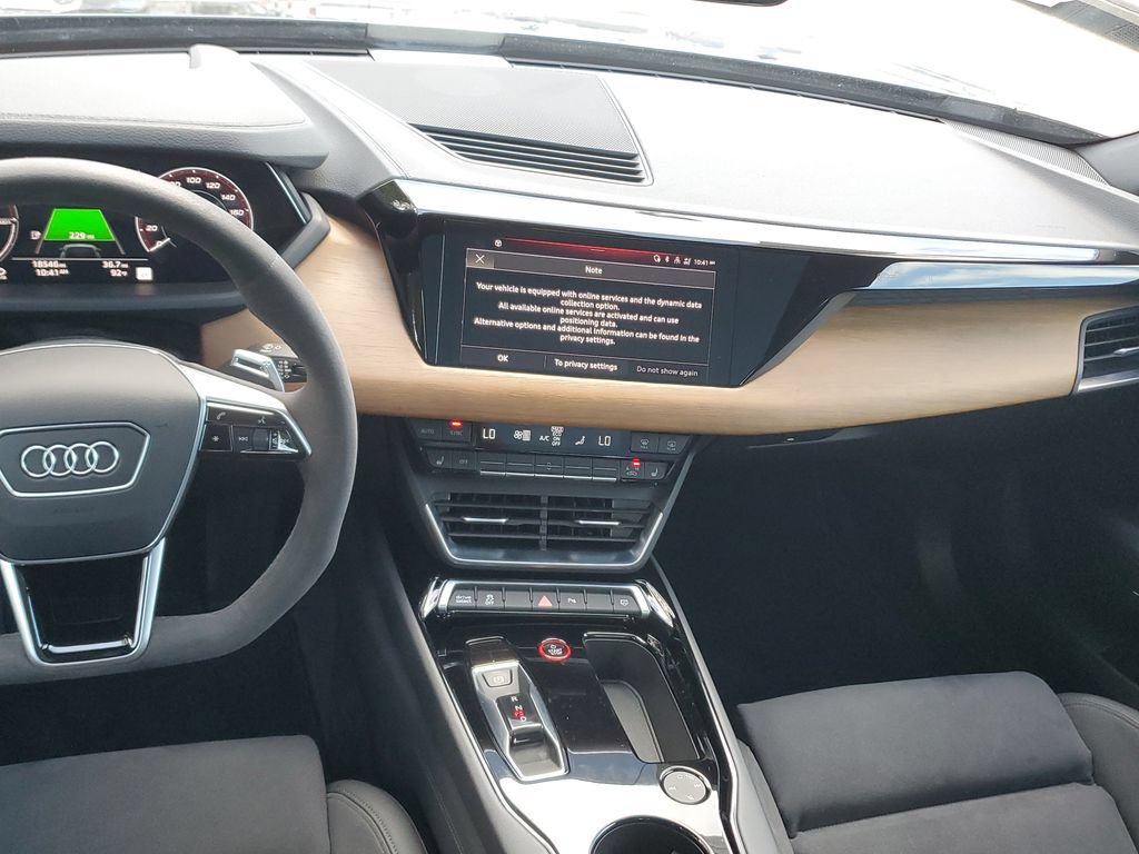 Certified 2023 Audi e-tron GT Premium Plus AWD/4WD image 21