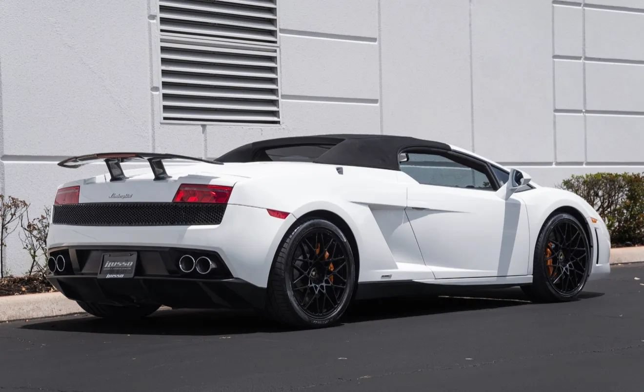 Used 2013 Lamborghini Gallardo LP 550-2 RWD image 4