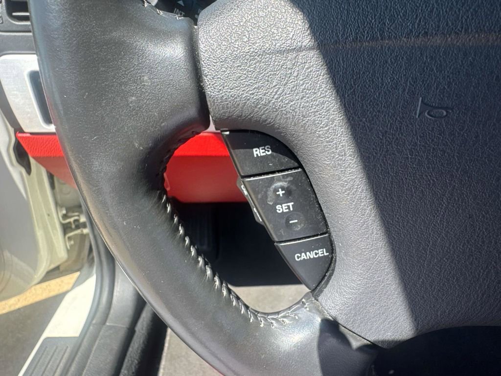 Used 2002 Ford Thunderbird RWD image 21
