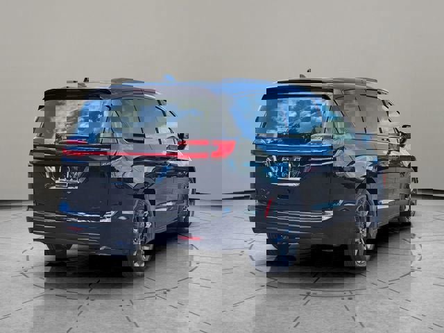 New 2026 Chrysler Pacifica Select w/ S Appearance Package AWD/4WD image 12