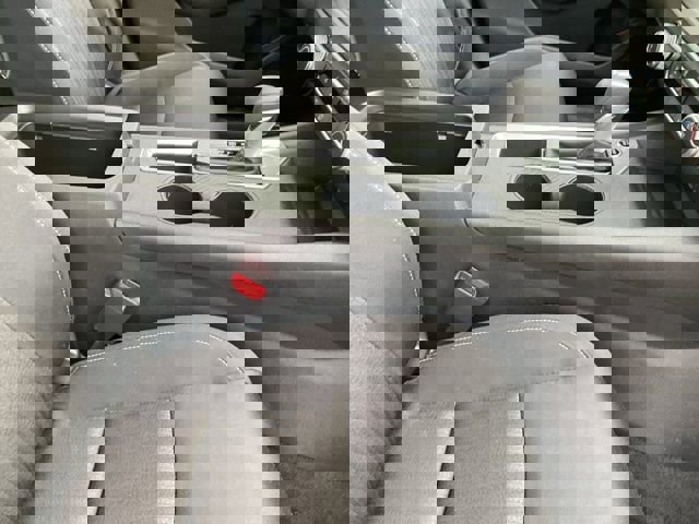 Used 2025 Nissan Altima 2.5 SV image 13