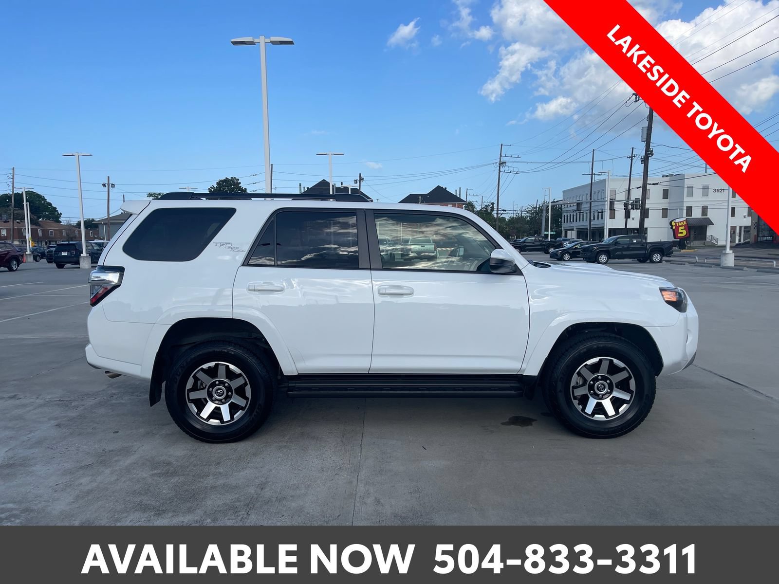 Certified 2024 Toyota 4Runner TRD Off-Road AWD/4WD image 7