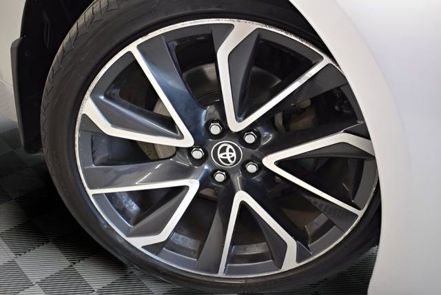 Used 2020 Toyota Corolla SE image 28