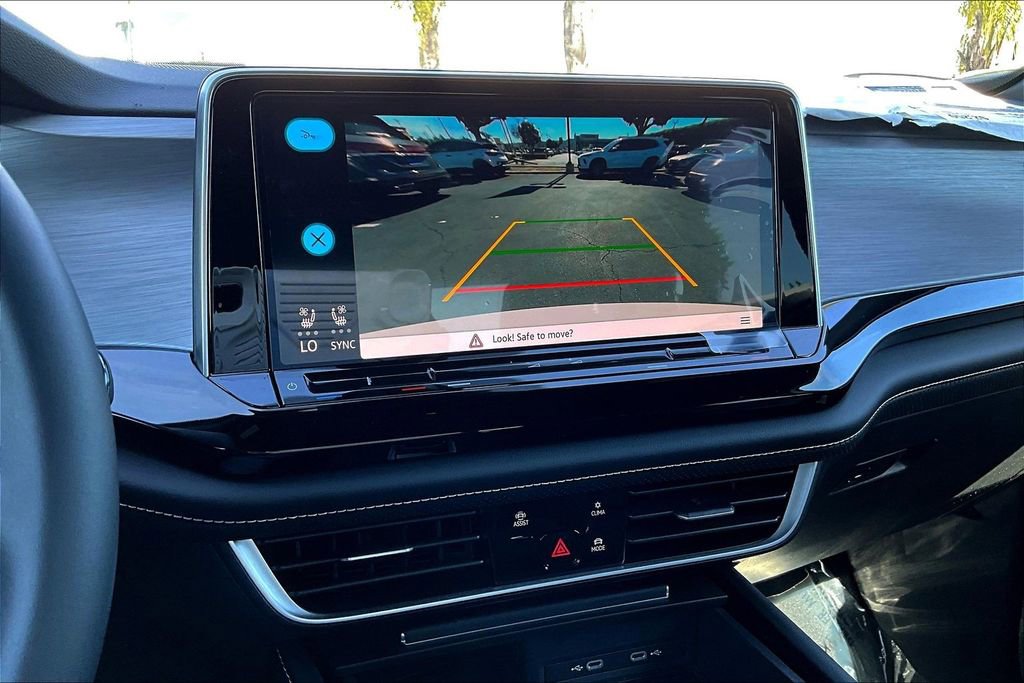 New 2026 Volkswagen Atlas Cross Sport SE image 12