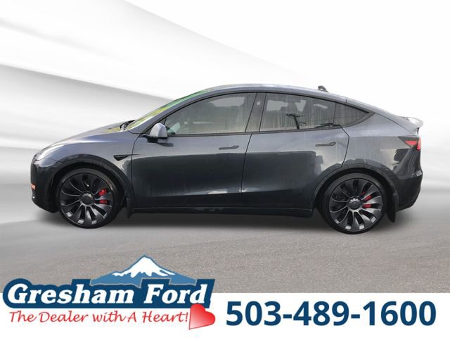 Used 2024 Tesla Model Y Performance image 2