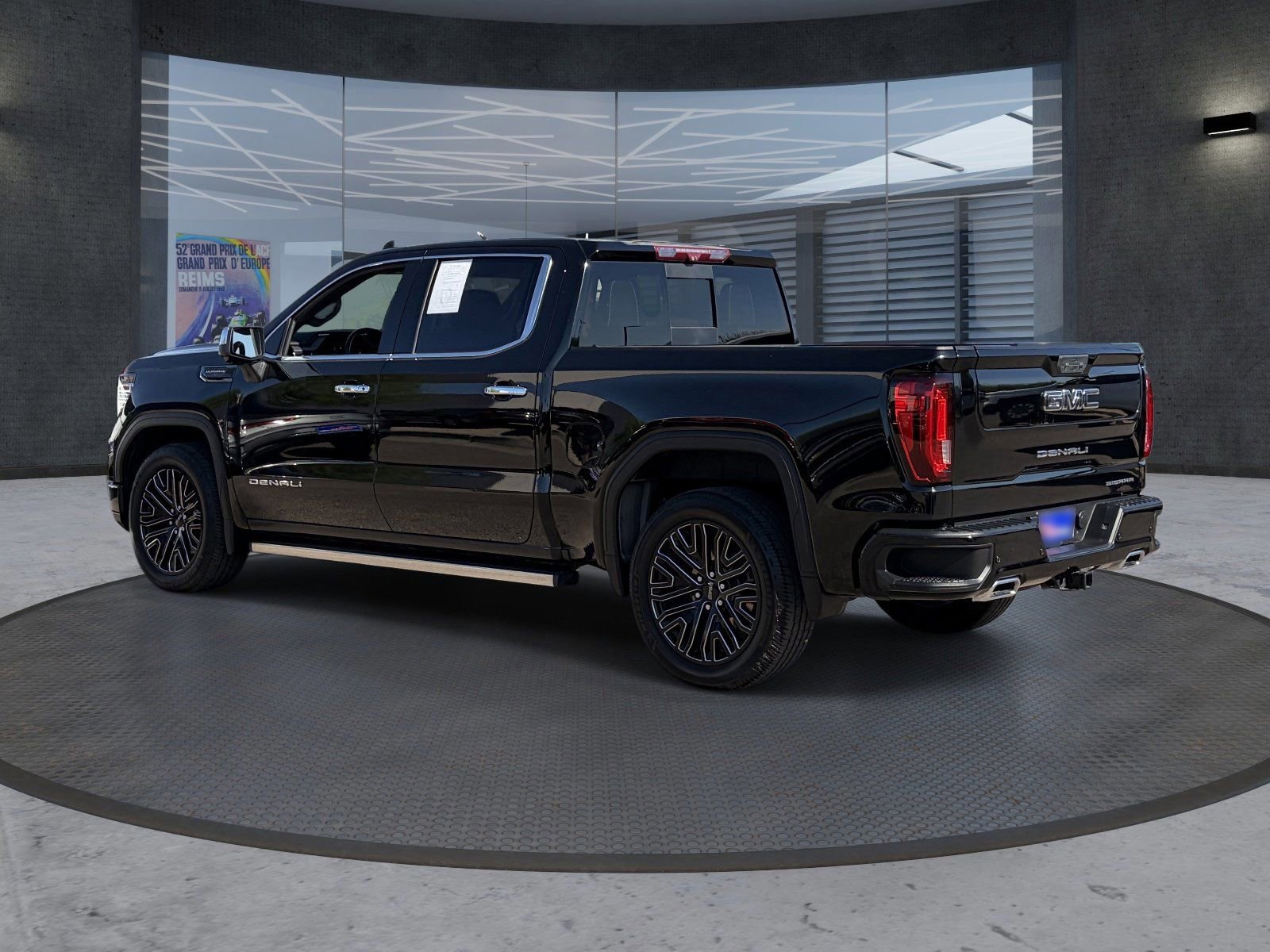 Certified 2022 GMC Sierra 1500 Denali Ultimate AWD/4WD image 4