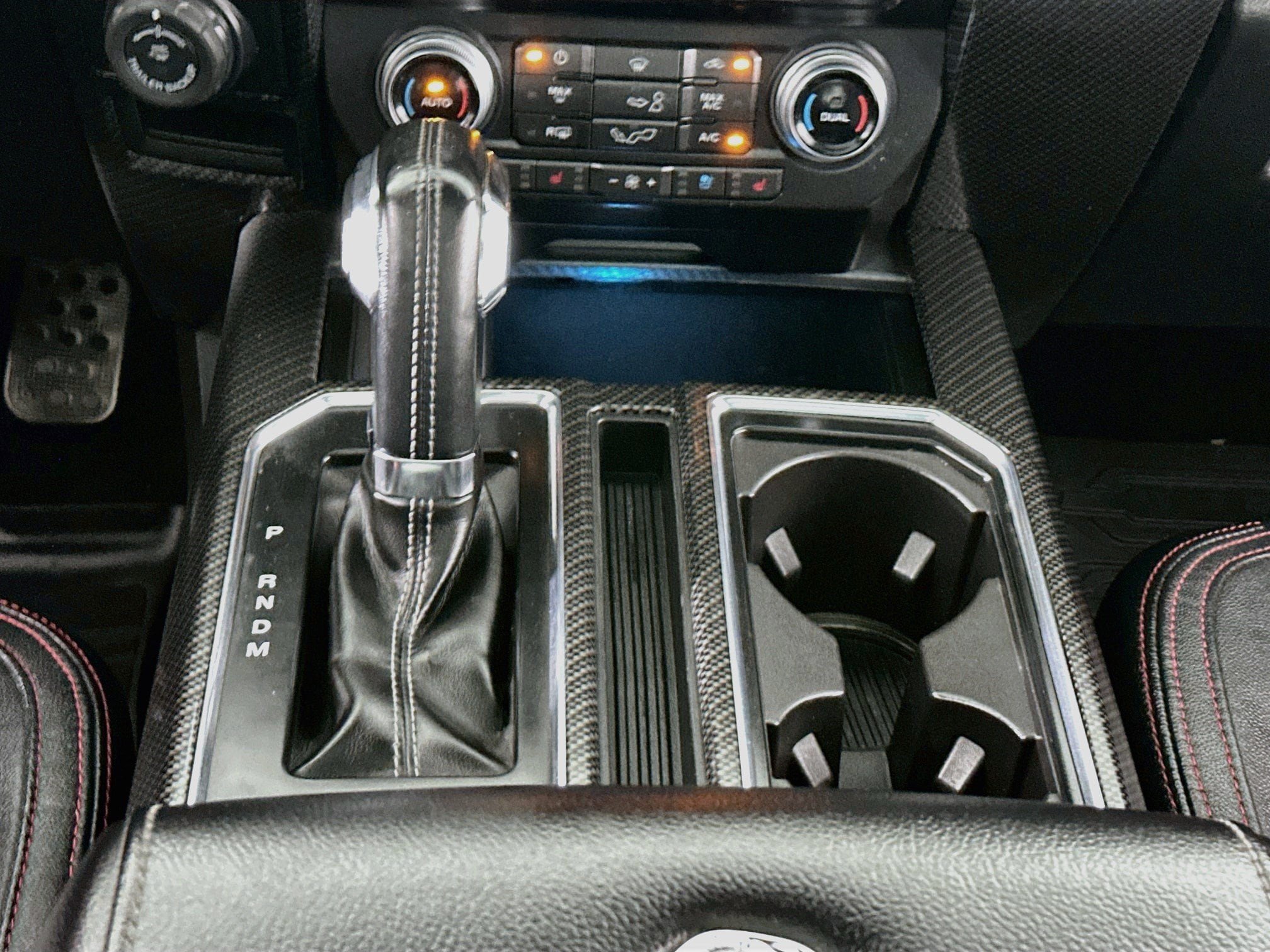 Used 2018 Ford F150 Lariat w/ Equipment Group 502A Luxury AWD/4WD image 13