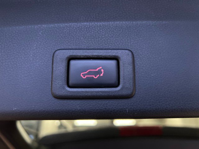 Used 2019 Subaru Ascent Limited w/ Popular Package #2A image 13