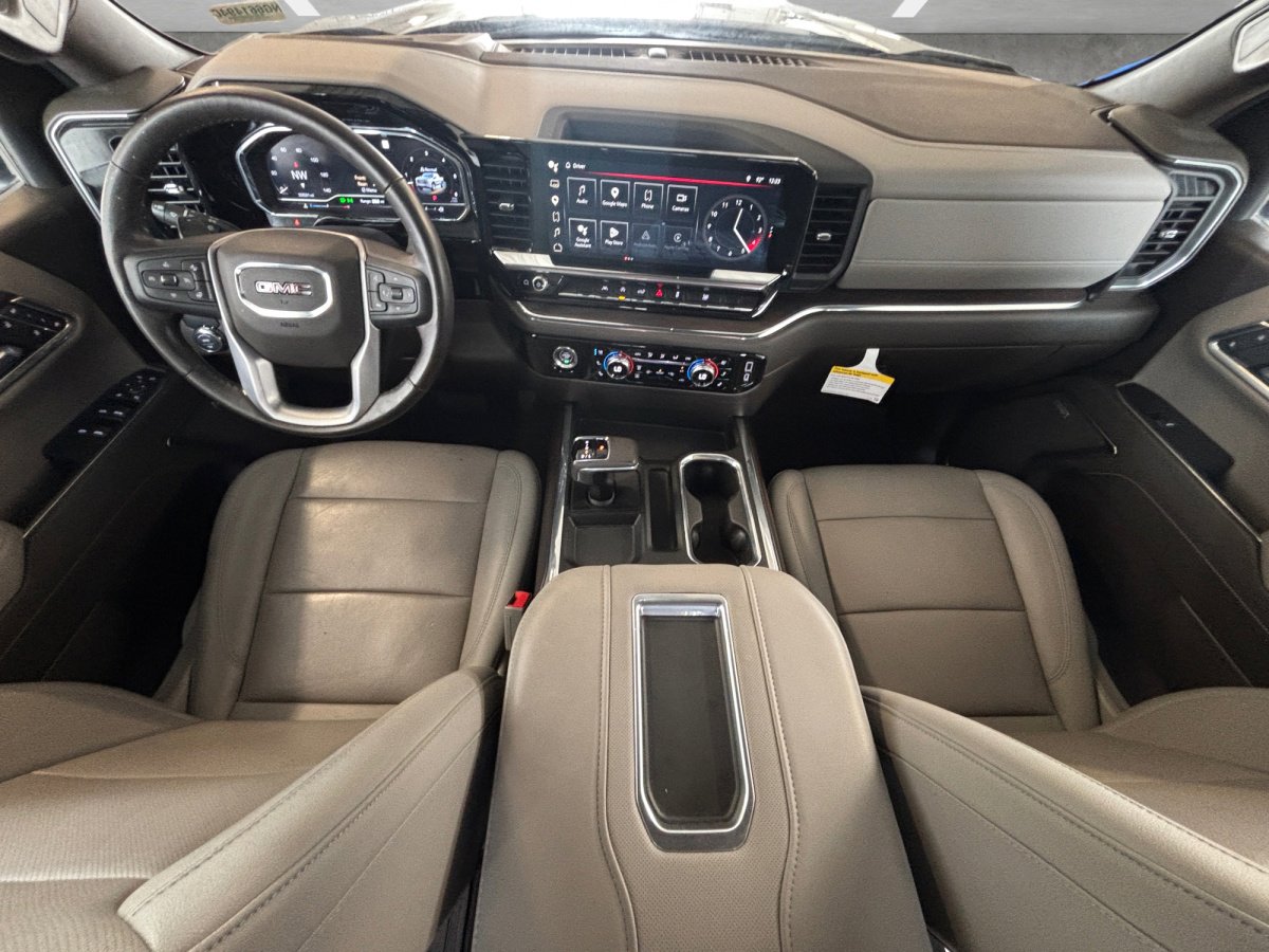 Used 2022 GMC Sierra 1500 SLT w/ SLT Convenience Package RWD image 24