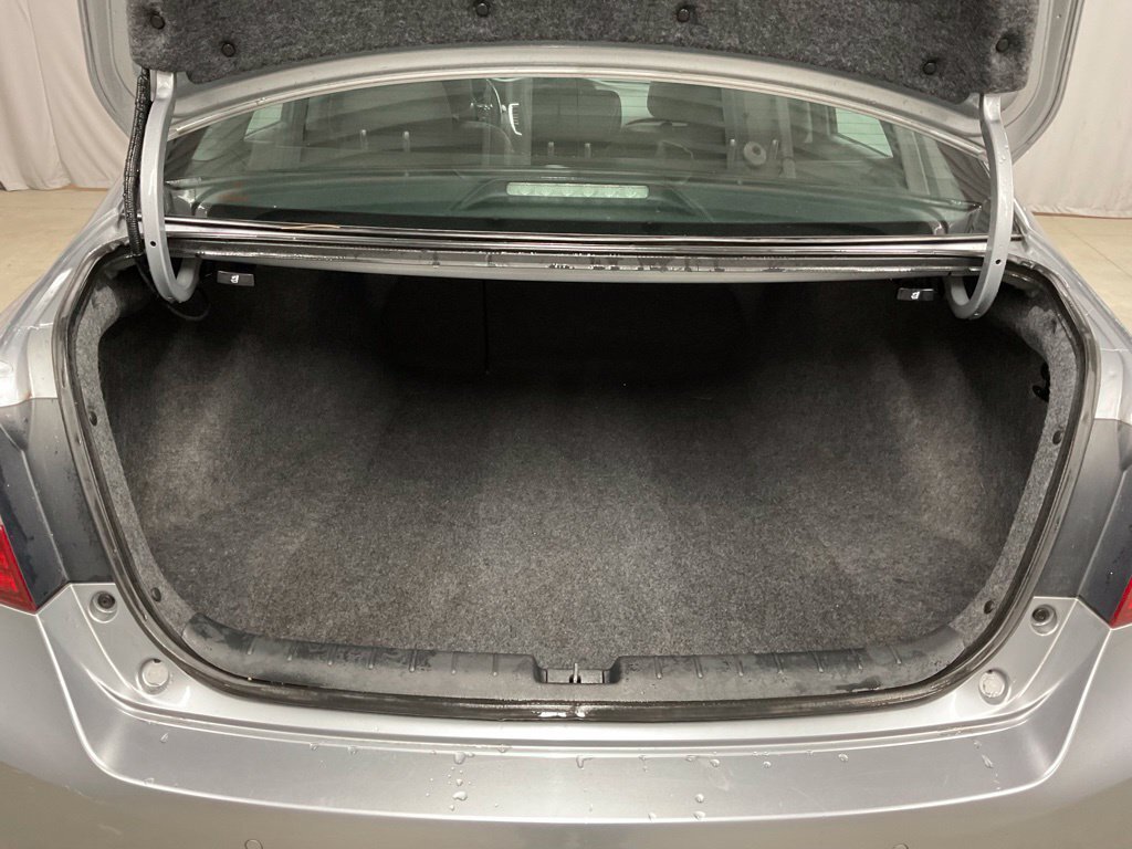 Used 2017 Honda Accord Touring image 14