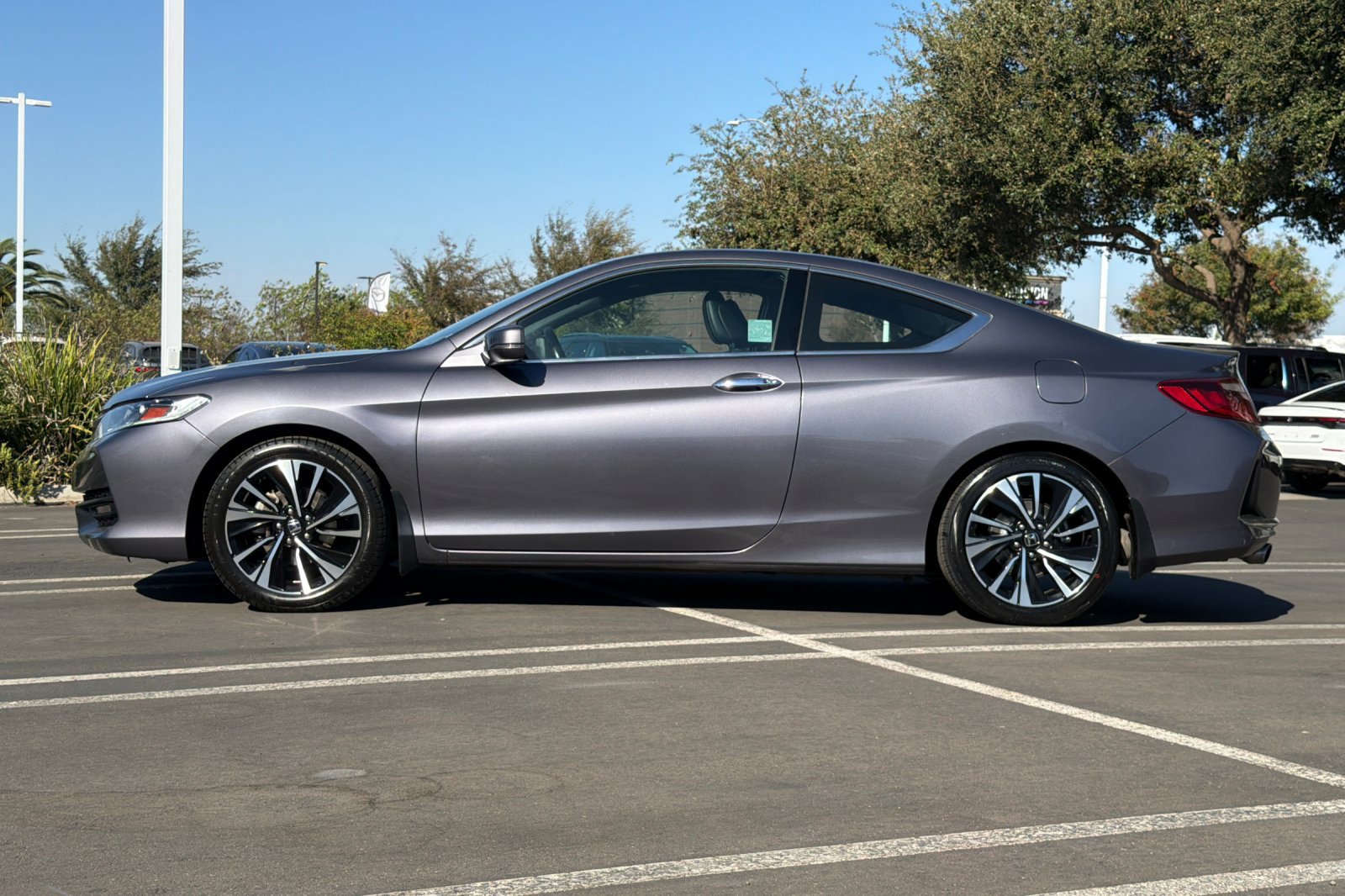 Used 2016 Honda Accord EX-L image 7