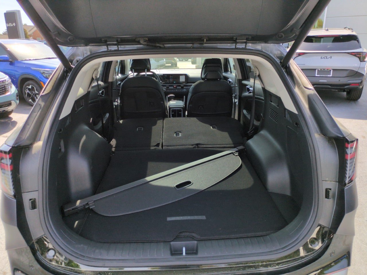 New 2026 Kia Sportage SX FWD image 37