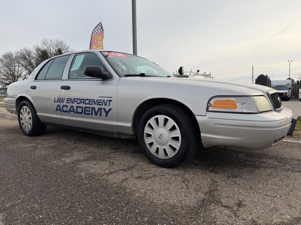 Used 2008 Ford Crown Victoria Police Interceptor image 1