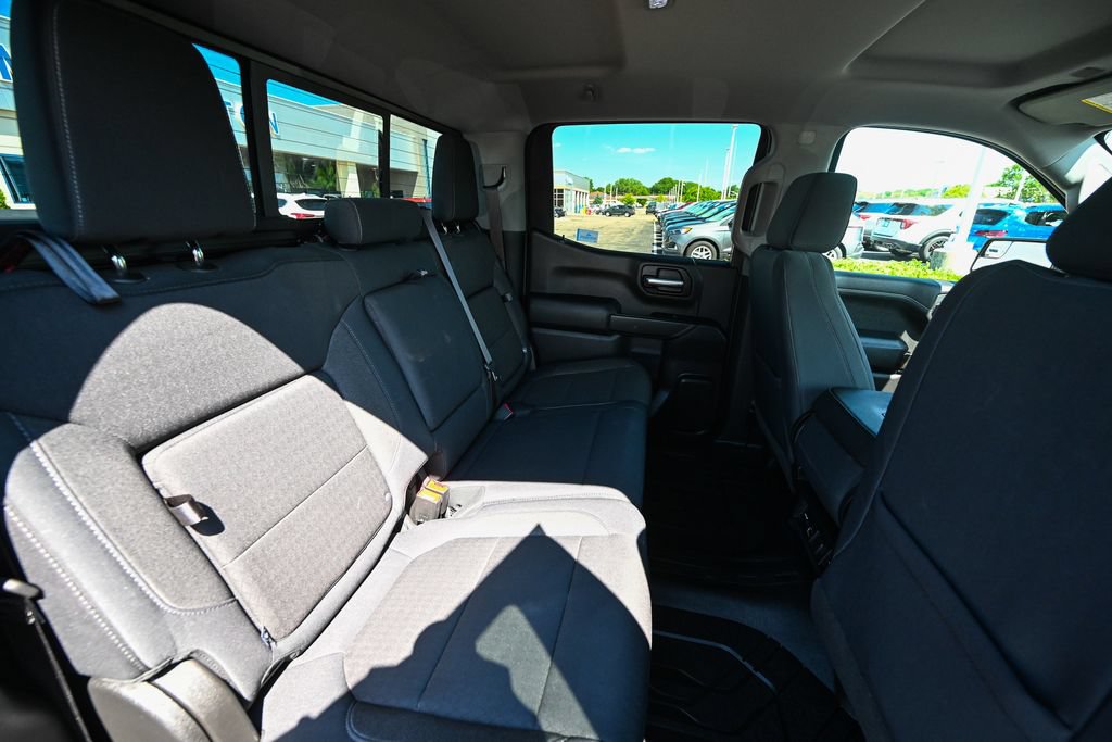 Used 2019 Chevrolet Silverado 1500 LT w/ All-Star Edition AWD/4WD image 28
