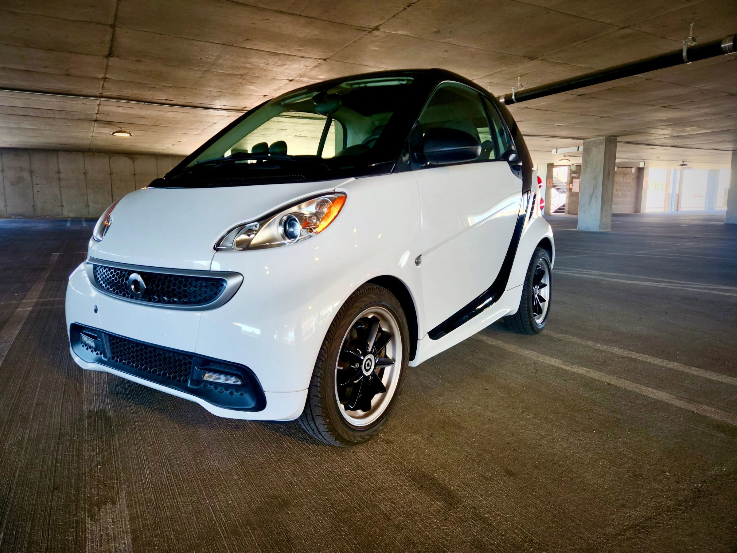Used 2014 smart fortwo electric drive image 1