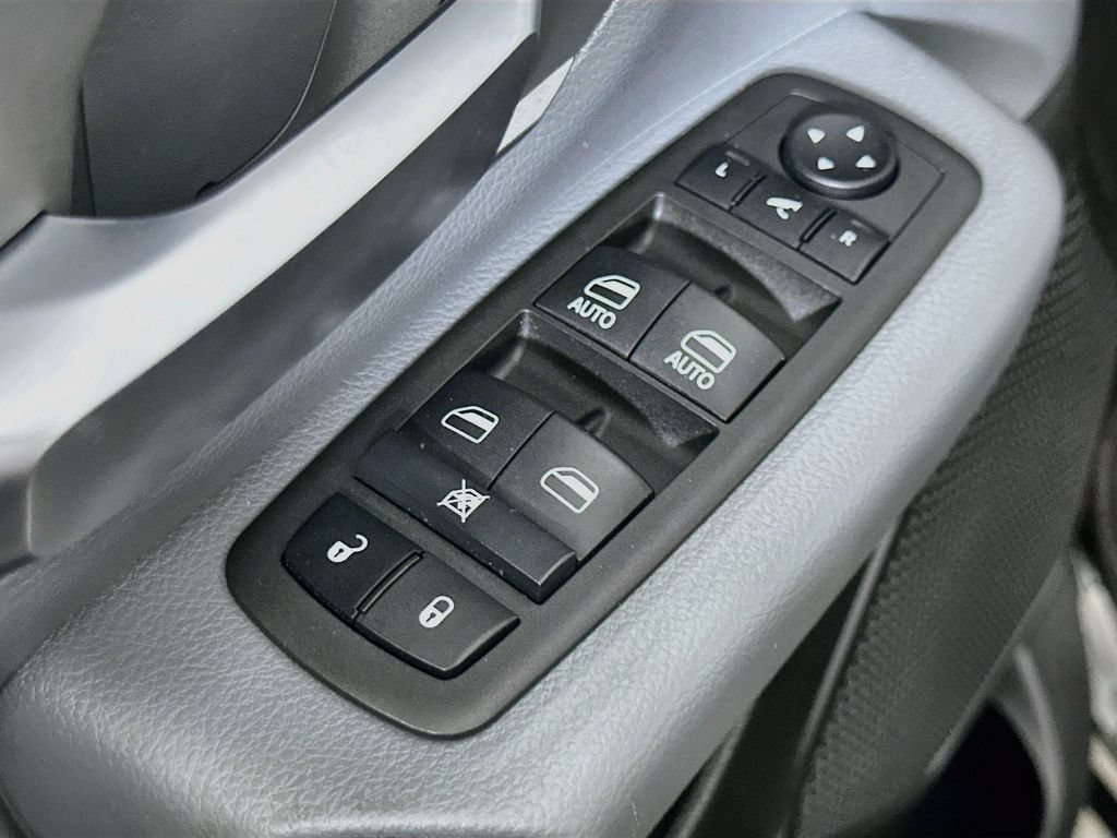 Used 2022 RAM 1500 Big Horn RWD image 22