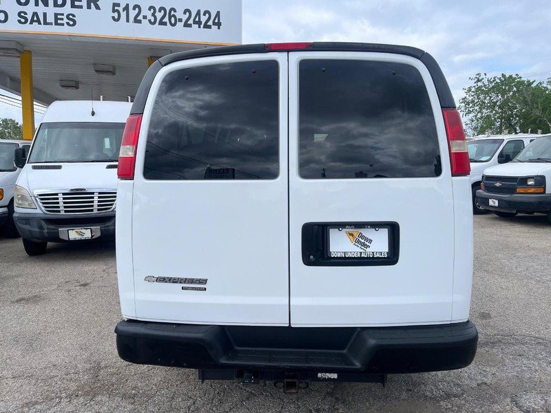 Used 2015 Chevrolet Express 3500 LS image 5