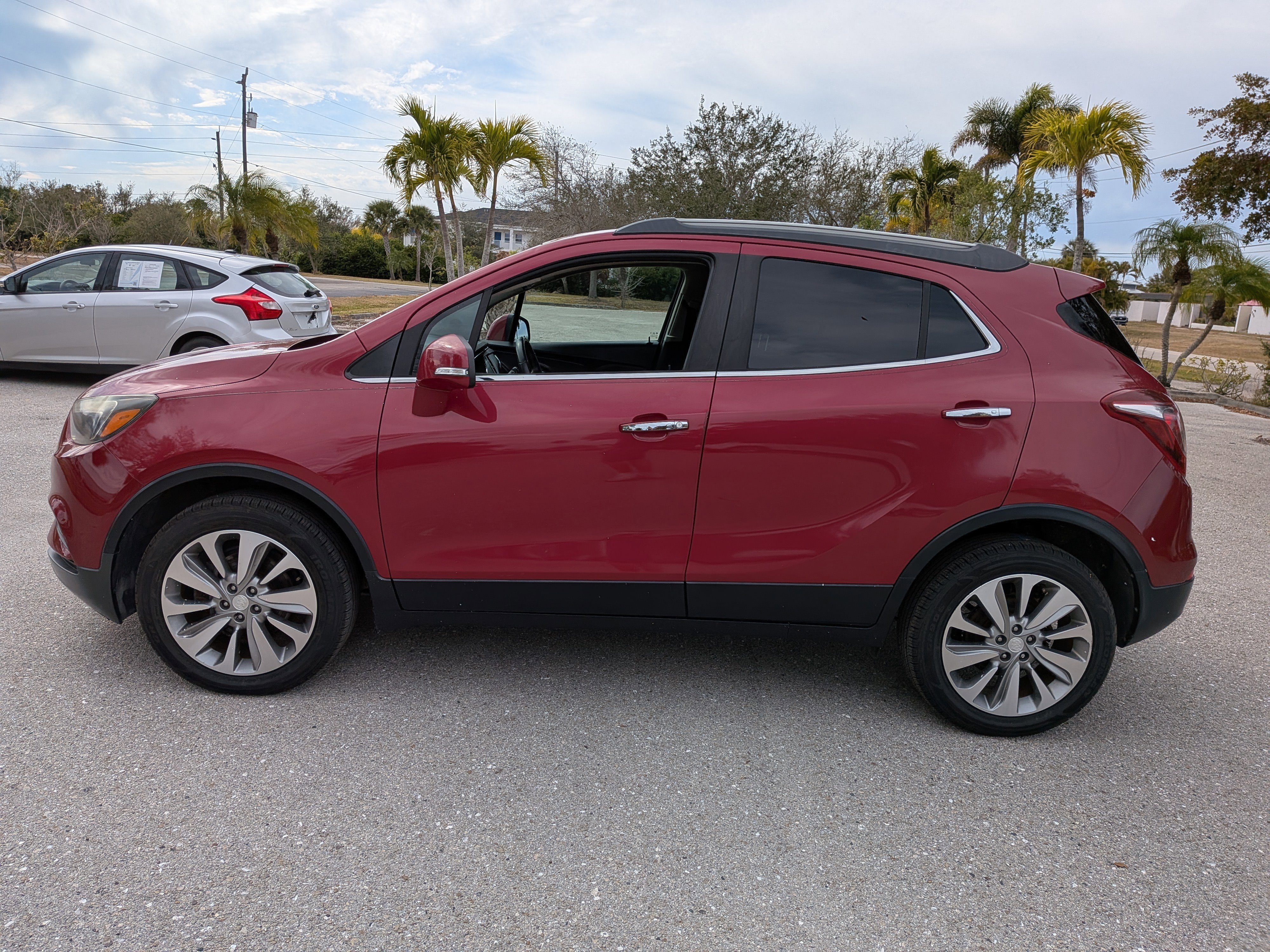 Used 2017 Buick Encore Preferred image 8