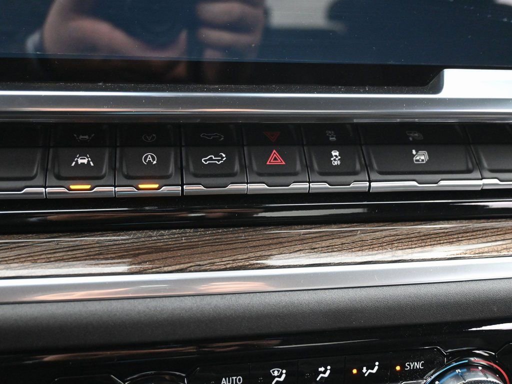 Used 2026 GMC Sierra 1500 Elevation image 13