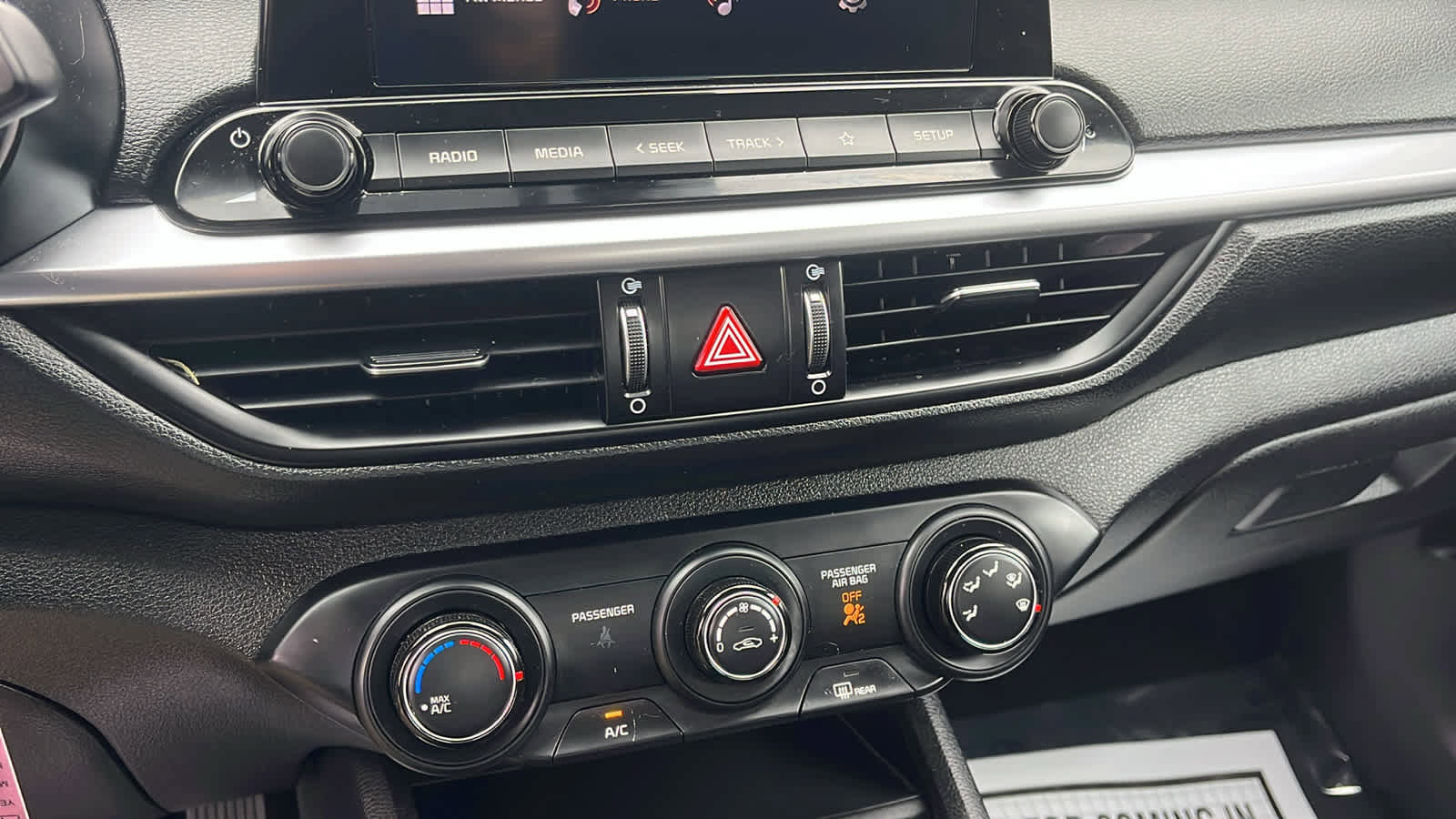 Used 2023 Kia Forte LXS image 19