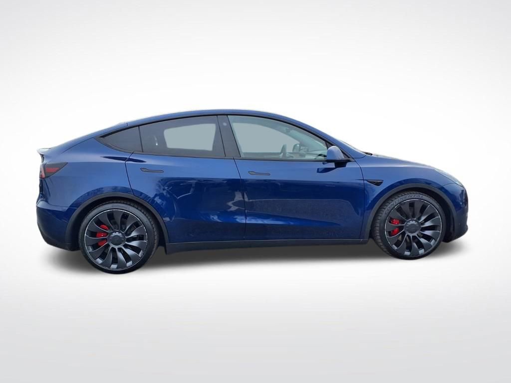 Used 2023 Tesla Model Y Performance image 4