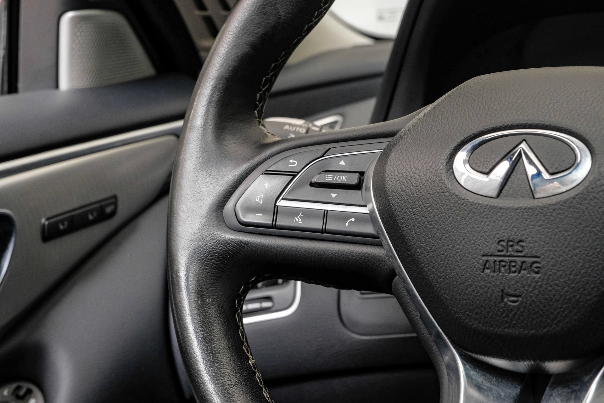 Used 2023 INFINITI Q50 Luxe AWD/4WD image 19