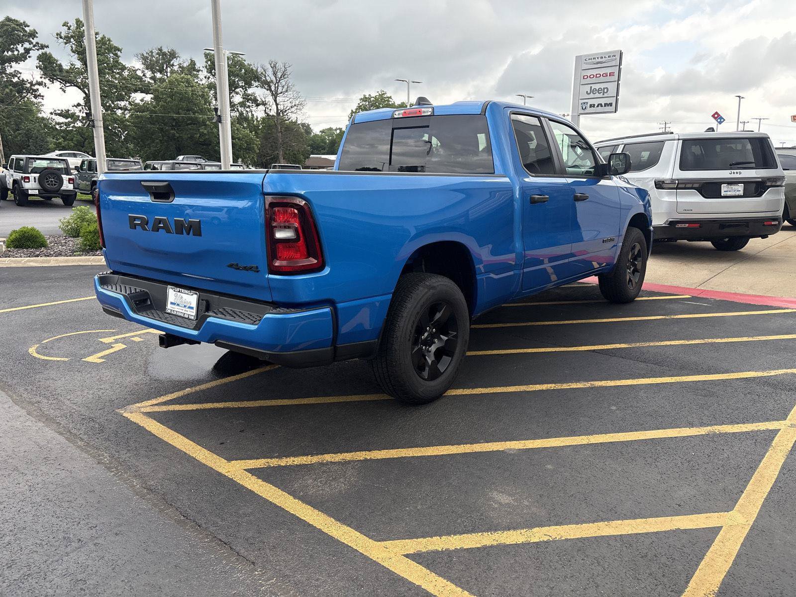 Used 2025 RAM 1500 Tradesman w/ Night Edition AWD/4WD image 5