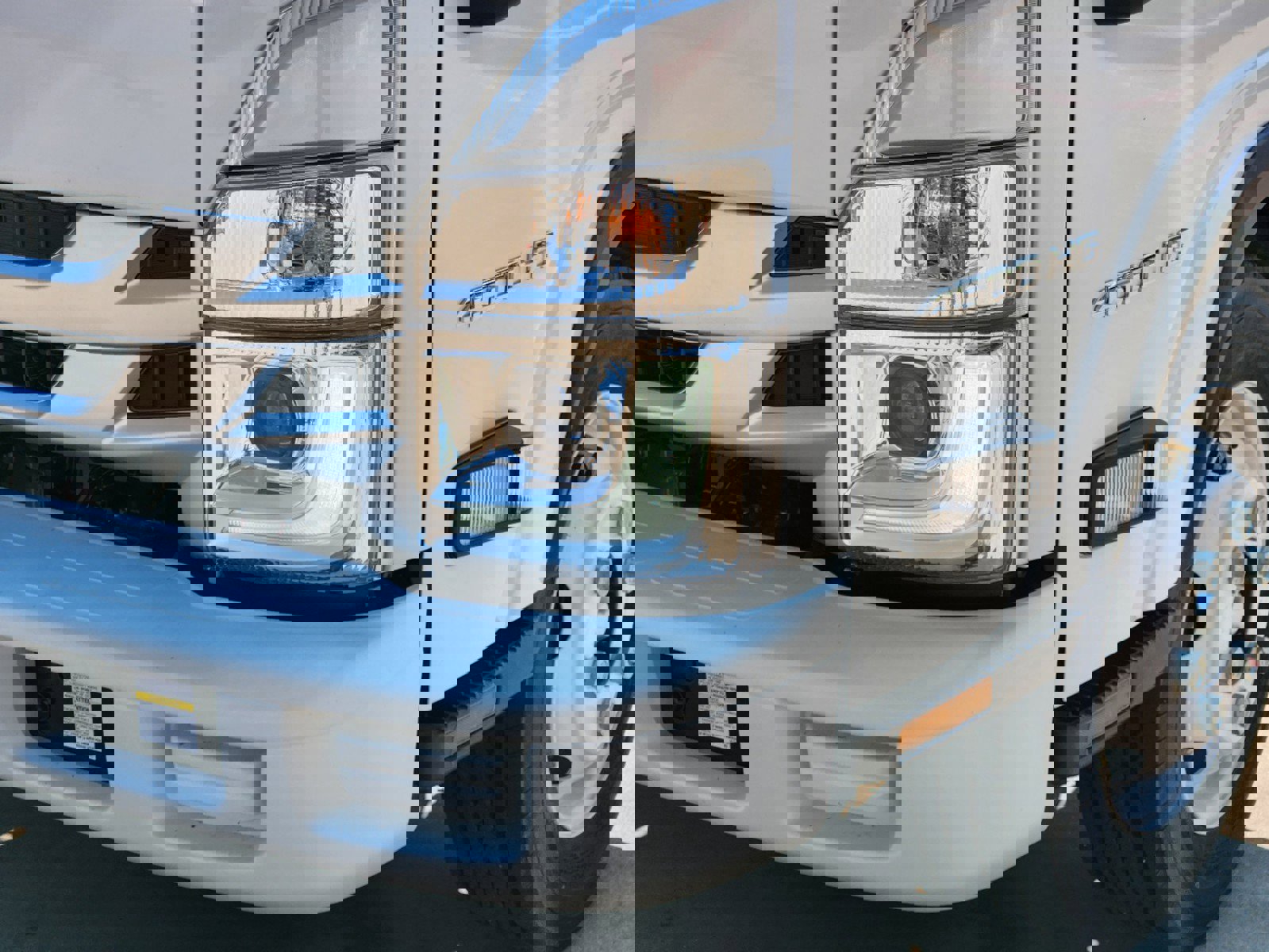 New 2025 Chevrolet Low Cab Forward image 14