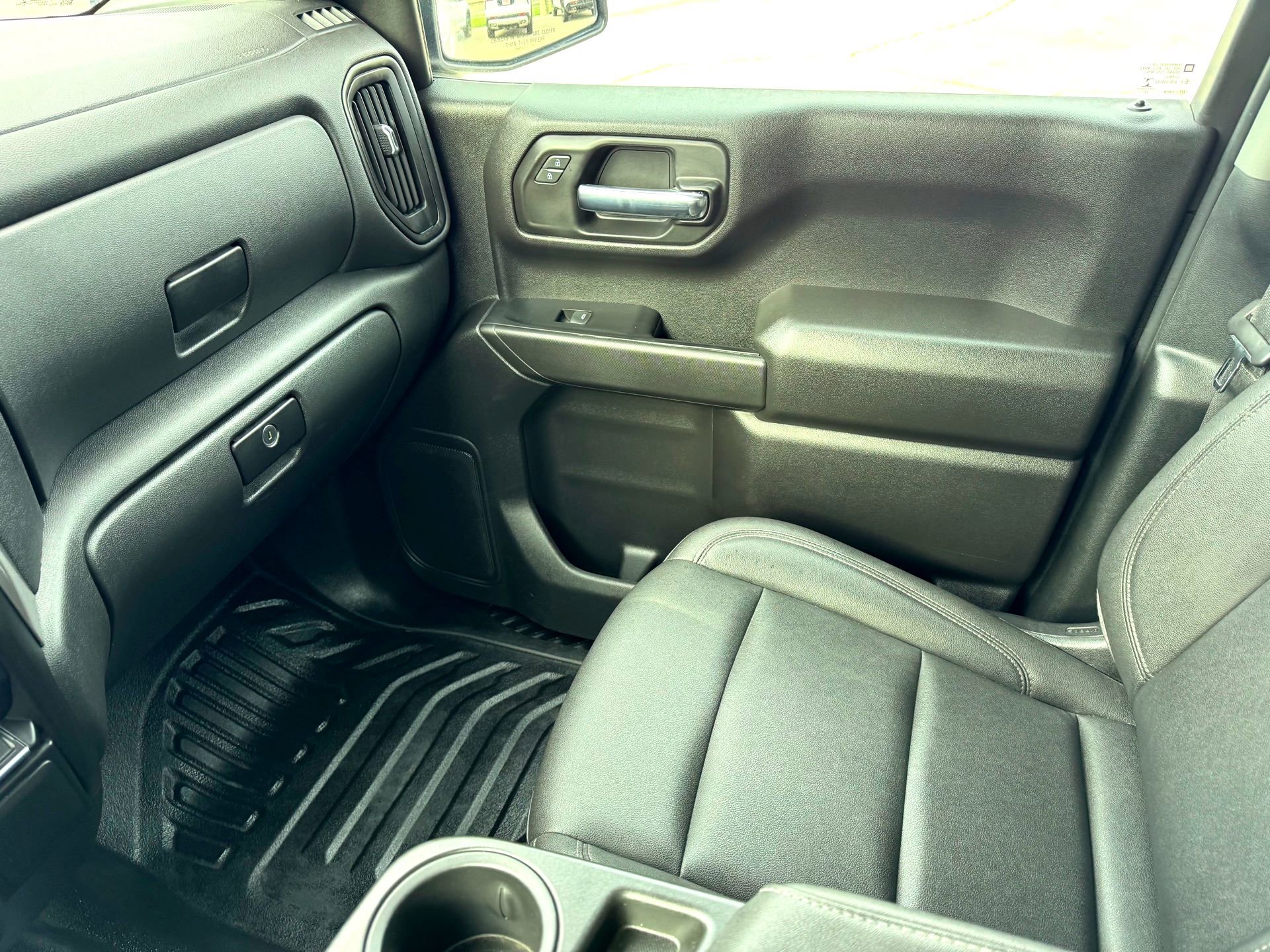 Used 2023 GMC Sierra 1500 Pro w/ Pro Value Package image 25