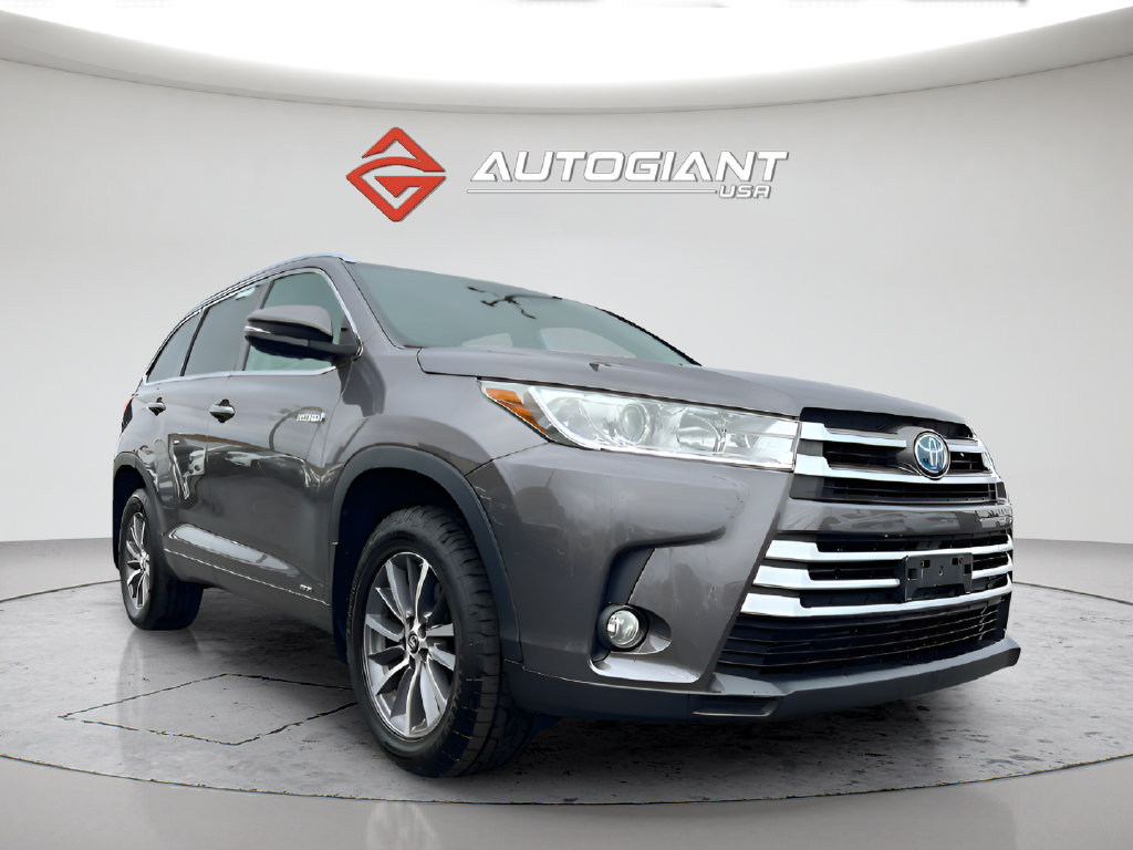 Used 2018 Toyota Highlander XLE AWD/4WD image 10