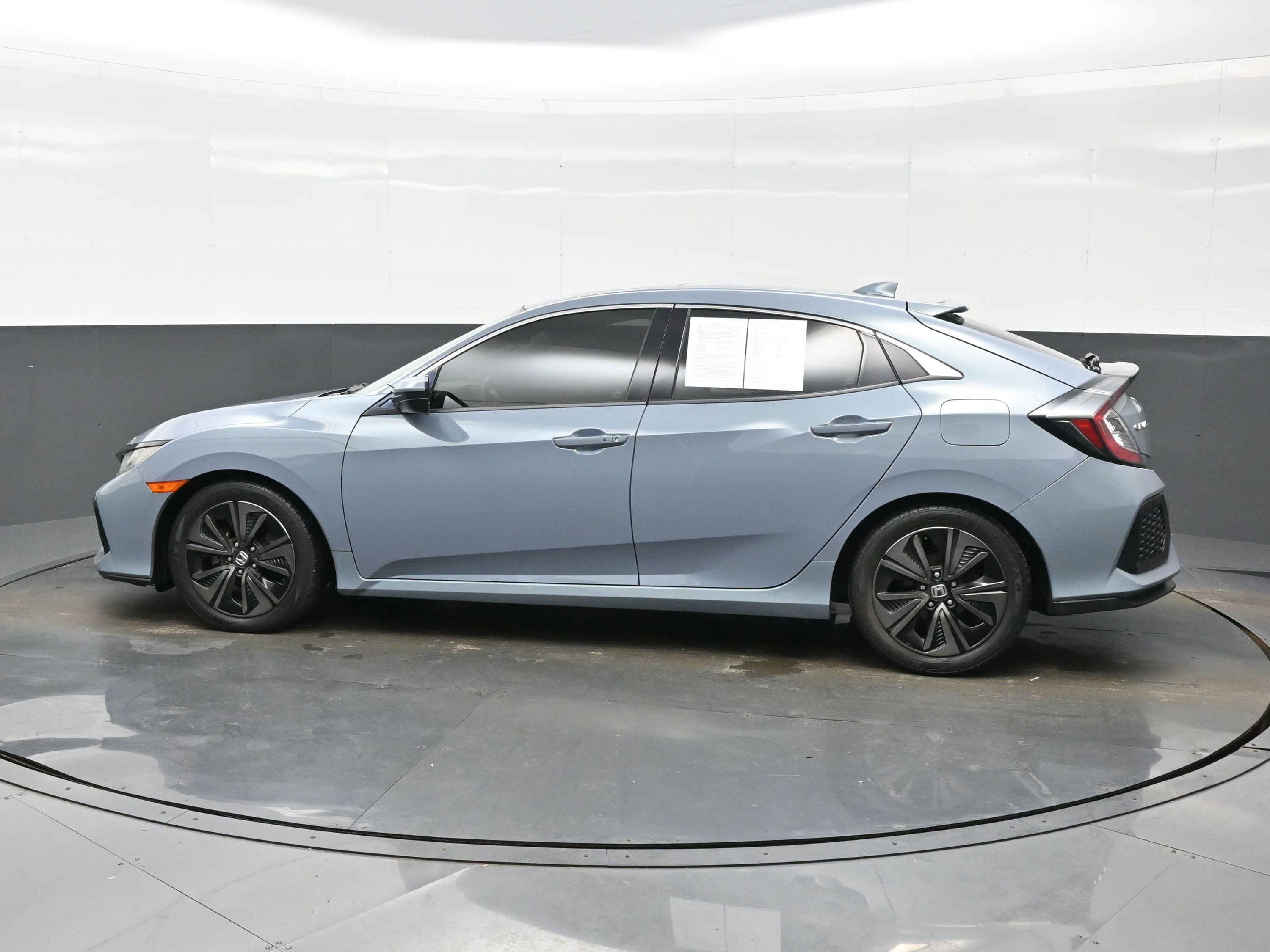 Used 2017 Honda Civic EX image 3