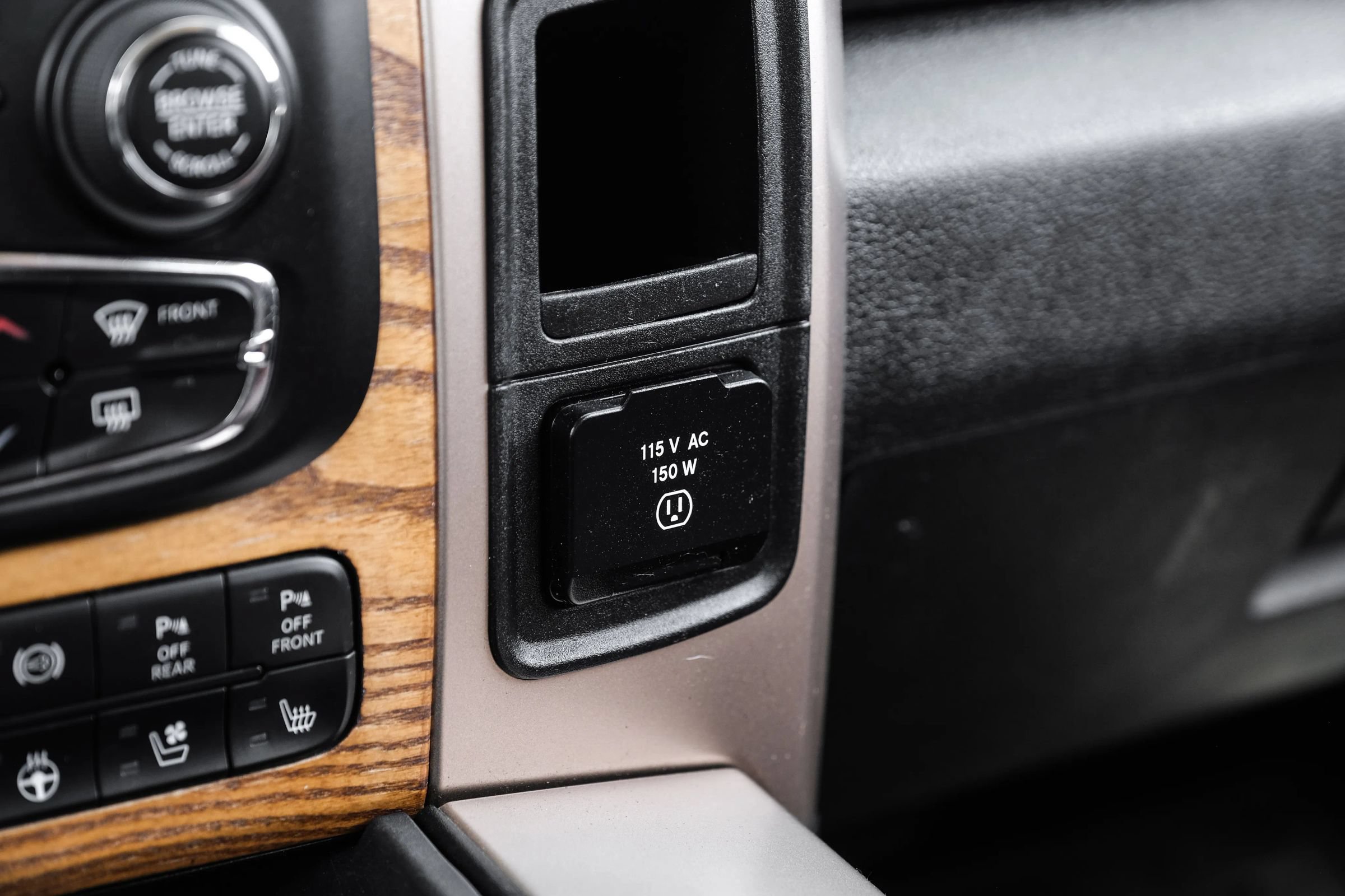 Used 2016 RAM 2500 Longhorn AWD/4WD image 35