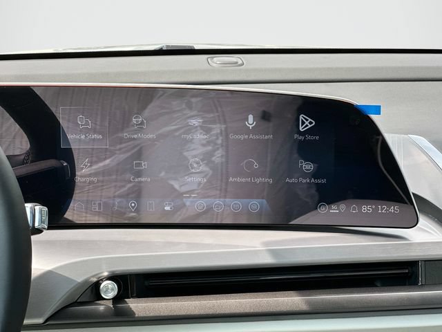New 2027 Cadillac Vistiq Sport w/ LPO, Floor Liner Package AWD/4WD image 3