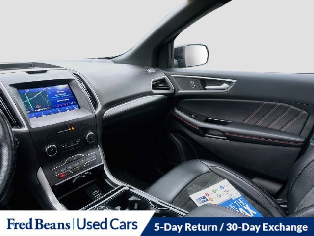 Used 2020 Ford Edge ST-Line w/ Cold Weather Package AWD/4WD image 30
