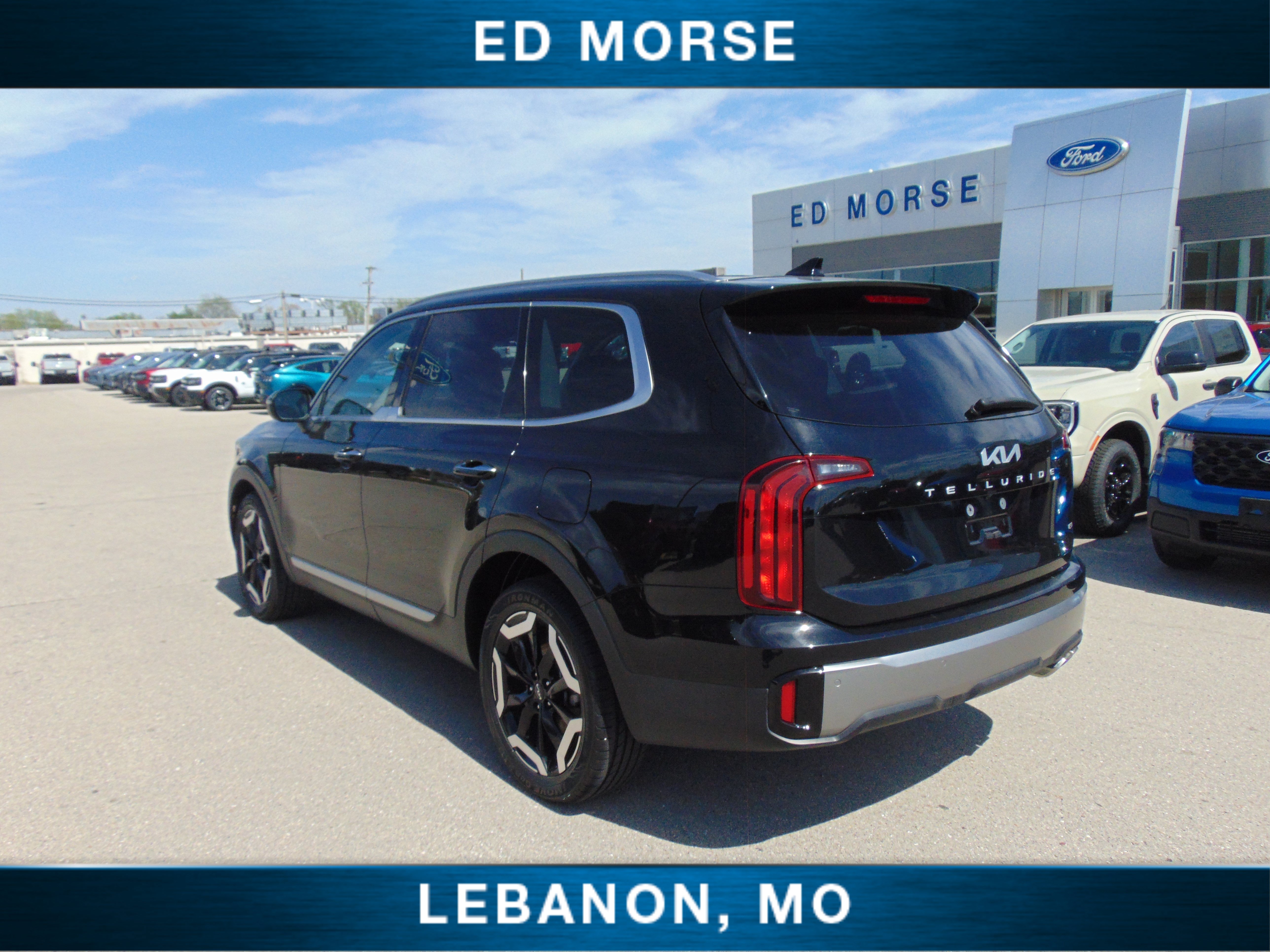Used 2025 Kia Telluride S AWD/4WD image 8
