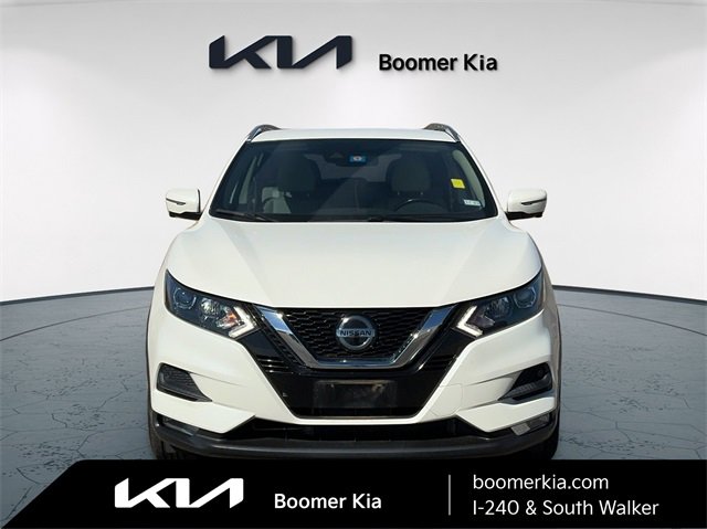 Used 2021 Nissan Rogue Sport SV w/ Technology Package image 2