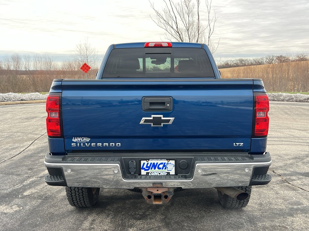 Used 2016 Chevrolet Silverado 2500 LTZ w/ LTZ Plus Package image 3
