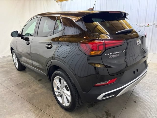 Used 2023 Buick Encore GX Preferred w/ Cold Weather Comfort Package FWD image 8