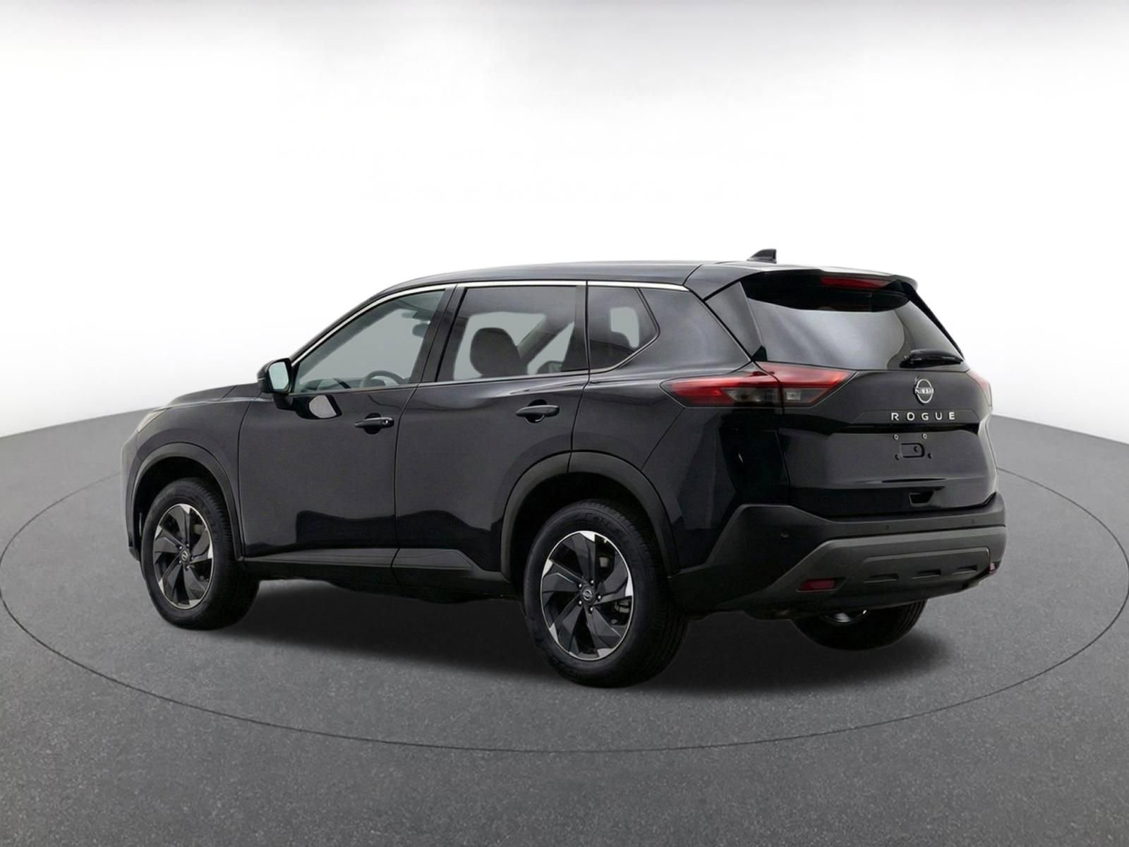 Used 2025 Nissan Rogue SV FWD image 7