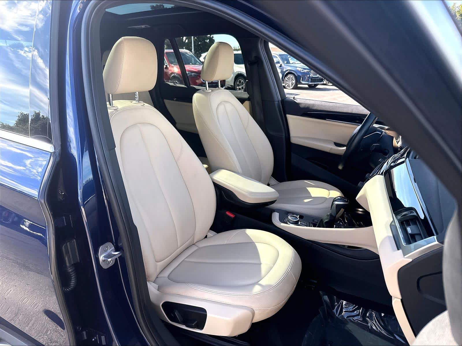 Used 2018 BMW X1 xDrive28i AWD/4WD image 32