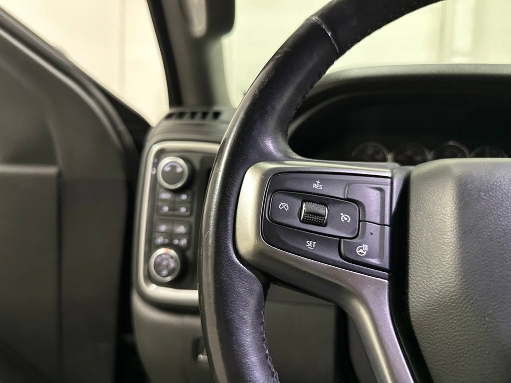 Used 2019 Chevrolet Silverado 1500 RST AWD/4WD image 37